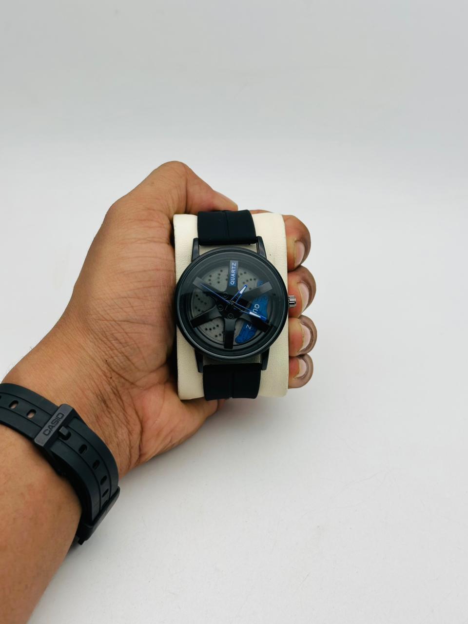 Spinning Colorful Watch – Trendy Fashion Edition